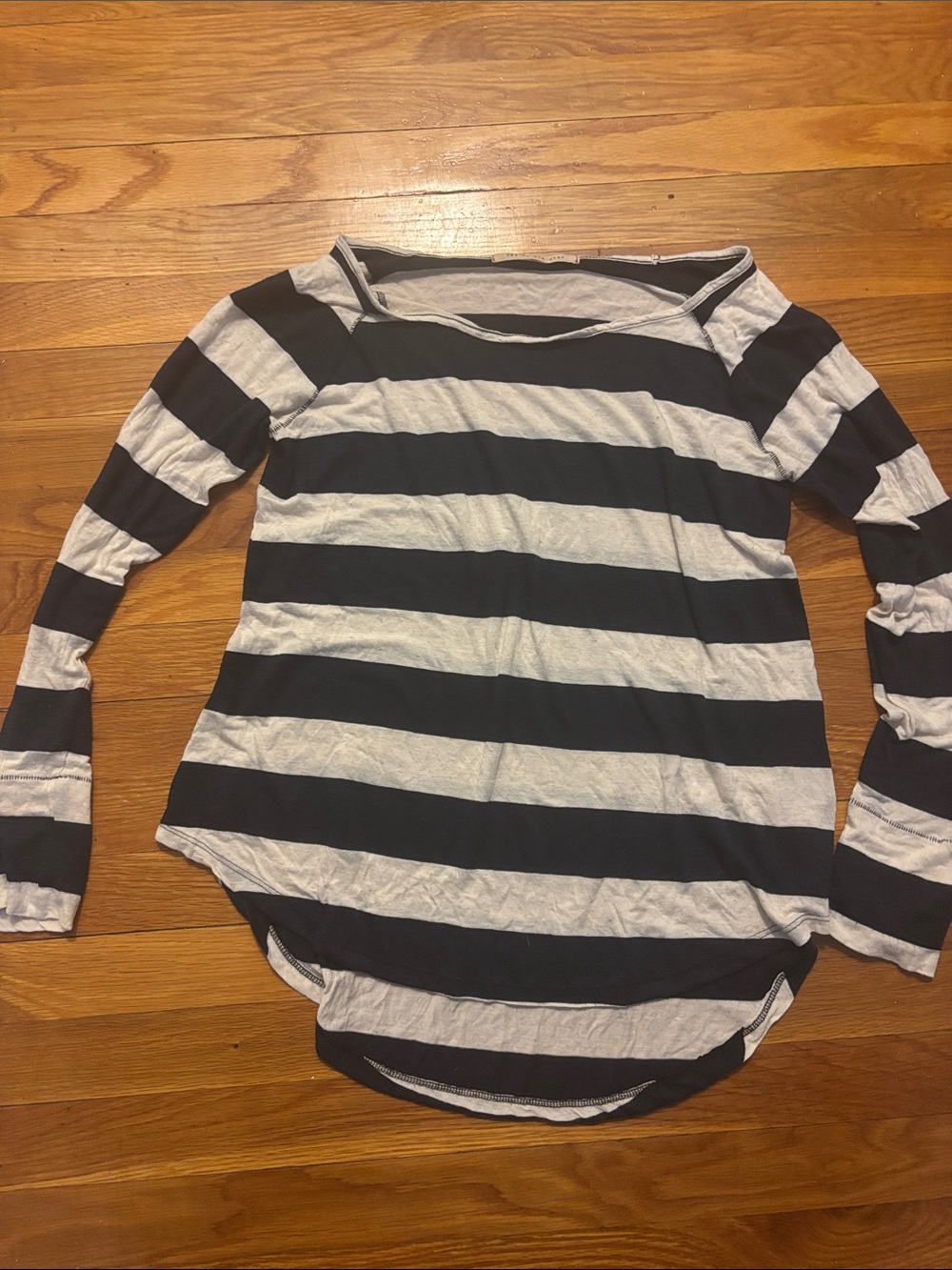 Anthropology Big Star Women’s Black and White Striped Long-Sleeve Tee
